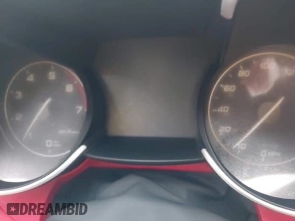 ✅ 2021 Alfa Romeo Giulia Ti Sport • VIN: ZARFAMBN4M7641727 • Lot: 41570358. Listed on IAAI with Not provided. Free auction sales archive from the USA and detailed vehicle history report at DreamBid. Image 7.