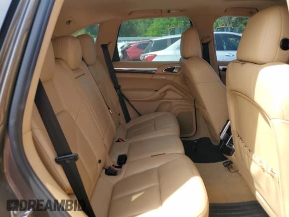 ✅ 2011 Porsche Cayenne S • VIN: WP1AB2A26BLA44787 • Lot: 51590815. Listed on Copart with 116,344 mi. Free auction sales archive from the USA and detailed vehicle history report at DreamBid. Image 11.