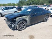 ✅ 2018 Dodge Challenger SXT • VIN: 2C3CDZAG0JH232858 • Lot: 43135440. Wystawiony na IAAI z przebiegiem 114 000 mil. Bezpłatny archiwum sprzedaży aukcyjnych z USA i szczegółowy raport historii pojazdu na DreamBid. Zdjęcie 18.