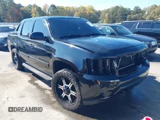 ✅ 2008 Chevrolet Avalanche 1LT • VIN: 3GNEC12068G111103 • Lot: 43624151. Listed on IAAI with 261,775 mi. Free auction sales archive from the USA and detailed vehicle history report at DreamBid. Image 1.