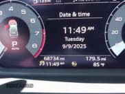 ✅ 2023 Audi Q3 S line Premium Plus • VIN: WA1EECF34P1027369 • Lot: 43171391. Wystawiony na IAAI z przebiegiem 68 734 mil. Bezpłatny archiwum sprzedaży aukcyjnych z USA i szczegółowy raport historii pojazdu na DreamBid. Zdjęcie 15.