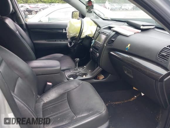 ✅ 2013 Kia Sorento SX • VIN: 5XYKWDA2XDG362271 • Lot: 42340426. Listed on IAAI with 94,459 mi. Free auction sales archive from the USA and detailed vehicle history report at DreamBid. Image 5.