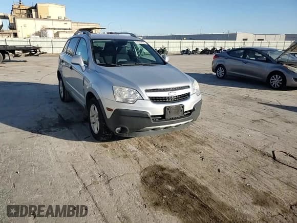 ✅ 2014 Chevrolet Captiva Sport LS • VIN: 3GNAL2EK3ES635044 • Лот: 43379455. Опубликован ранее на Copart с пробегом 144 153 миль. Бесплатный доступ к архиву аукционных продаж из США и подробный отчёт об истории автомобиля на DreamBid. Изображение 12.