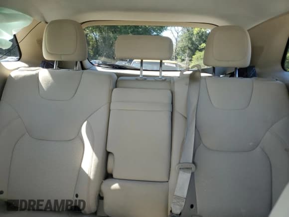 ✅ 2019 Jeep Cherokee Latitude • VIN: 1C4PJLCB0KD380771 • Lot: 90675315. Wystawiony na Copart z przebiegiem 160 125 mil. Bezpłatny archiwum sprzedaży aukcyjnych z USA i szczegółowy raport historii pojazdu na DreamBid. Zdjęcie 10.