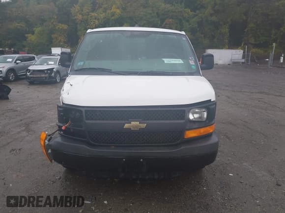 ✅ 2013 Chevrolet Express Cargo • VIN: 1GCWGFCAXD1191763 • Lot: 43286535. Listed on IAAI with 187,753 mi. Free auction sales archive from the USA and detailed vehicle history report at DreamBid. Image 12.