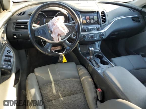 ✅ 2019 Chevrolet Impala LT • VIN: 1G11Z5S31KU110297 • Лот: 72637664. Опубликован ранее на Copart с пробегом 199 073 миль. Бесплатный доступ к архиву аукционных продаж из США и подробный отчёт об истории автомобиля на DreamBid. Изображение 8.