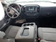 ✅ 2017 Chevrolet Silverado 2500HD Work Truck • VIN: 1GC2KUEG1HZ188311 • Lot: 66514175. Wystawiony na Copart z przebiegiem 86 078 mil. Bezpłatny archiwum sprzedaży aukcyjnych z USA i szczegółowy raport historii pojazdu na DreamBid. Zdjęcie 8.