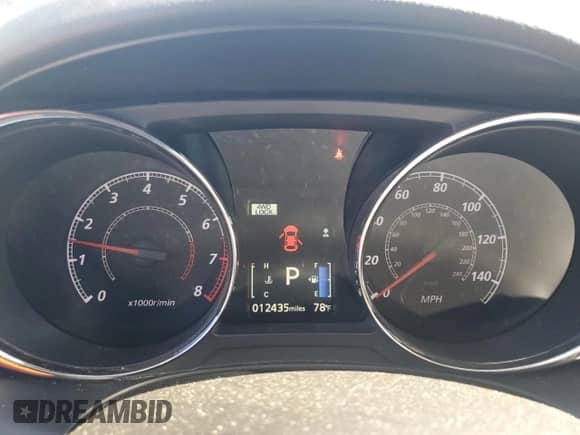 2024 Mitsubishi Outlander S z VIN JA4ARUAU4RU024126, wystawiony jako Copart lot #70811865 z przebiegiem 12 435 mil mil oraz Szkoda całkowita • Salvage title. Historia ofert i sprzedaży dostępna na DreamBid. Obrazek 9.