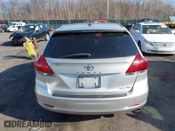 ✅ 2013 Toyota Venza LE • VIN: 4T3BA3BB6DU040736 • Лот: 41763521. Опубликован ранее на IAAI с пробегом 146 757 миль. Бесплатный доступ к архиву аукционных продаж из США и подробный отчёт об истории автомобиля на DreamBid. Изображение 16.