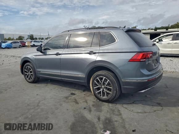 ✅ 2021 Volkswagen Tiguan SE • VIN: 3VV3B7AX4MM112204 • Lot: 94812705. Wystawiony na Copart z przebiegiem 71 115 mil. Bezpłatny archiwum sprzedaży aukcyjnych z USA i szczegółowy raport historii pojazdu na DreamBid. Zdjęcie 2.