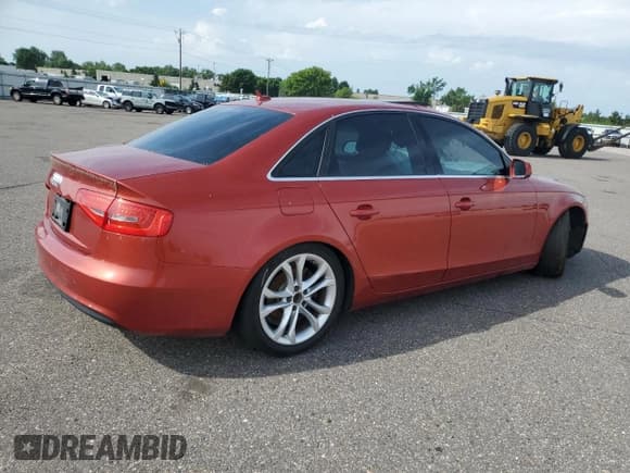 ✅ 2013 Audi A4 Premium • VIN: WAUDFAFLXDA141470 • Лот: 60891295. Опубликован ранее на Copart с пробегом Не указан. Бесплатный доступ к архиву аукционных продаж из США и подробный отчёт об истории автомобиля на DreamBid. Изображение 3.