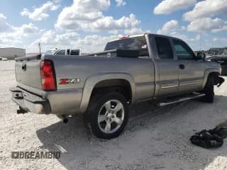 ✅ 2006 Chevrolet Silverado 1500 LT1 • VIN: 1GCEK19B66Z203604 • Лот: 78238794. Опубликован ранее на Copart с пробегом Не указан. Бесплатный доступ к архиву аукционных продаж из США и подробный отчёт об истории автомобиля на DreamBid. Изображение 3.