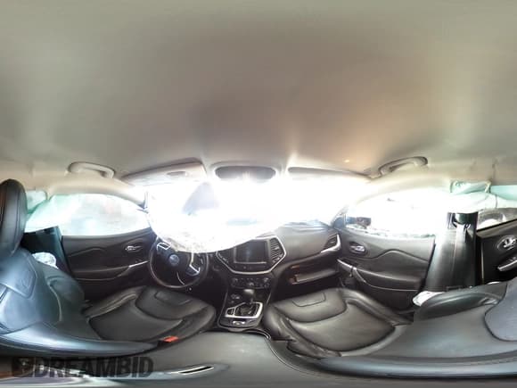 ✅ 2018 Jeep Cherokee Overland • VIN: 1C4PJMJX4JD594116 • Lot: 89575895. Listed on Copart with 90,051 mi. Free auction sales archive from the USA and detailed vehicle history report at DreamBid. Image 15.