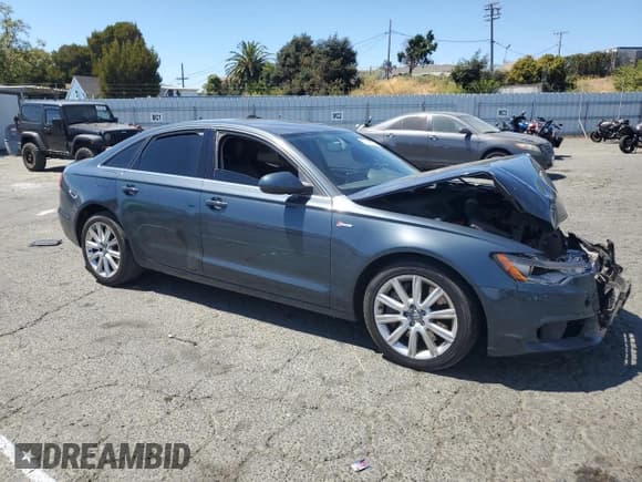 ✅ 2014 Audi A6 Premium Plus • VIN: WAUFGAFC8EN072259 • Lot: 70143715. Wystawiony na Copart z przebiegiem 165 997 mil. Bezpłatny archiwum sprzedaży aukcyjnych z USA i szczegółowy raport historii pojazdu na DreamBid. Zdjęcie 4.