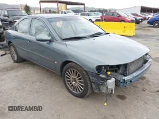 ✅ 2002 Volvo S60 • VIN: YV1RS58D922101299 • Lot: 43745210. Wystawiony na IAAI z przebiegiem 72 123 mil. Bezpłatny archiwum sprzedaży aukcyjnych z USA i szczegółowy raport historii pojazdu na DreamBid. Zdjęcie 1.