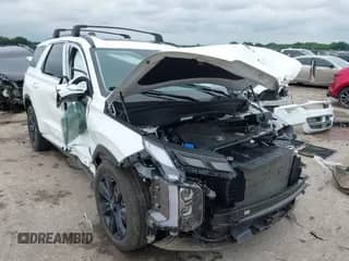 2025 Hyundai Palisade XRT z VIN KM8R34GE5SU901847, wystawiony jako IAAI lot #42482186 z przebiegiem 7 416 mil mil oraz . Historia ofert i sprzedaży dostępna na DreamBid. Obrazek 1.