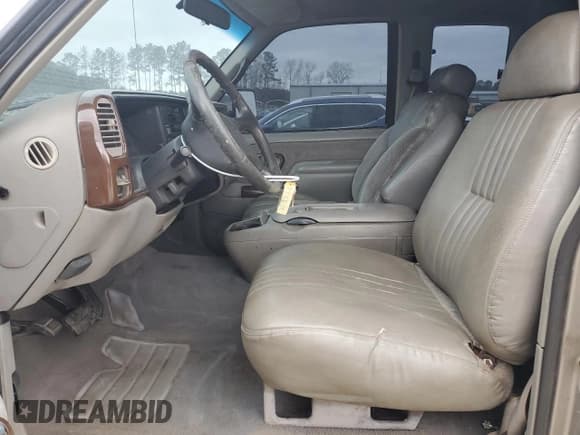 ✅ 1999 Chevrolet Silverado 3500 • VIN: 1GBHC39FXXF077473 • Lot: 49597355. Listed on Copart with 119,287 mi. Free auction sales archive from the USA and detailed vehicle history report at DreamBid. Image 7.