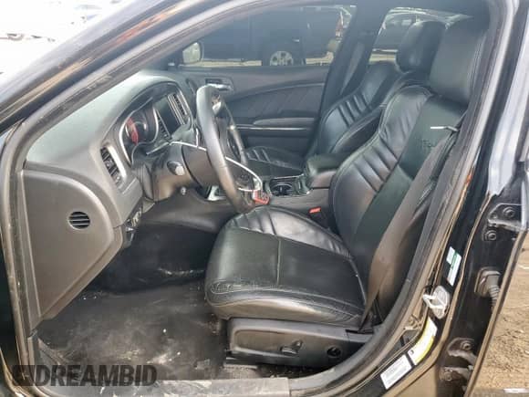 2015 Dodge Charger SRT Hellcat z VIN 2C3CDXL92FH816222, wystawiony jako Copart lot #61643615 z przebiegiem 110 998 mil mil oraz Szkoda całkowita • Salvage title. Historia ofert i sprzedaży dostępna na DreamBid. Obrazek 7.