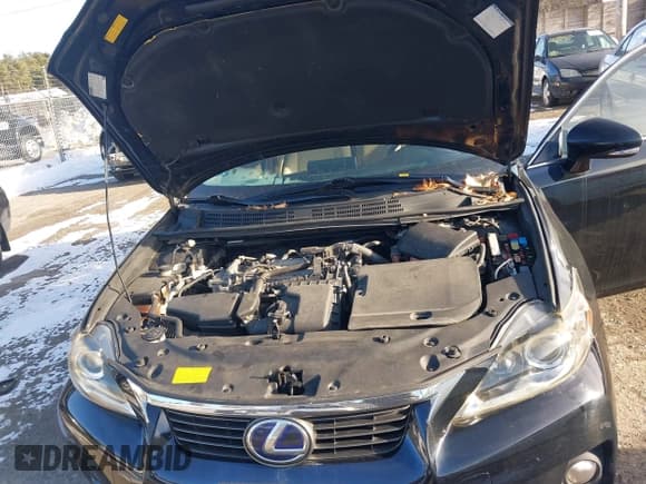 ✅ 2011 Lexus CT 200h • VIN: JTHKD5BH8B2046453 • Lot: 43818492. Listed on IAAI with 235,163 mi. Free auction sales archive from the USA and detailed vehicle history report at DreamBid. Image 10.