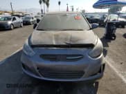 ✅ 2015 Hyundai Accent GLS • VIN: KMHCT4AE8FU818661 • Лот: 72436114. Опубликован ранее на Copart с пробегом Не указан. Бесплатный доступ к архиву аукционных продаж из США и подробный отчёт об истории автомобиля на DreamBid. Изображение 5.