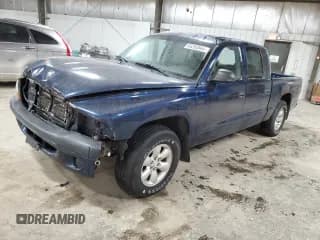 ✅ 2004 Dodge Dakota Sport • VIN: 1D7HL38NX4S579042 • Lot: 85283564. Wystawiony na Copart z przebiegiem 327 981 mil. Bezpłatny archiwum sprzedaży aukcyjnych z USA i szczegółowy raport historii pojazdu na DreamBid. Zdjęcie 1.
