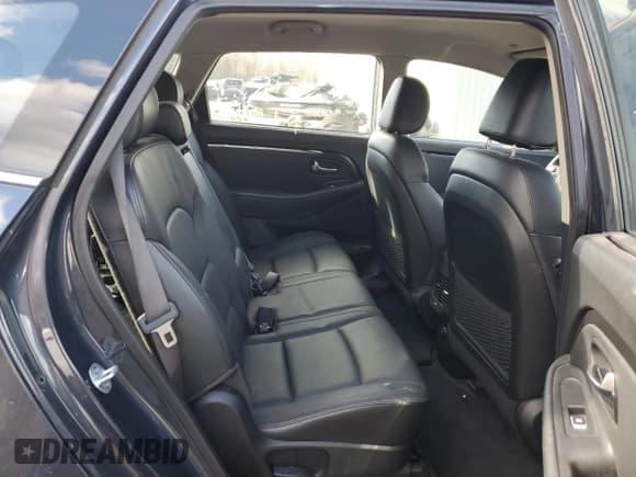 ✅ 2015 Kia Rondo EX • VIN: KNAHU8A30F7122515 • Лот: 82110594. Опубликован ранее на Copart с пробегом 65 940 миль. Бесплатный доступ к архиву аукционных продаж из США и подробный отчёт об истории автомобиля на DreamBid. Изображение 11.