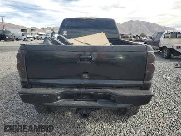 ✅ 2001 GMC Sierra 2500HD SLE • VIN: 1GTHK23U91F187941 • Lot: 77376054. Wystawiony na Copart z przebiegiem 208 303 mil. Bezpłatny archiwum sprzedaży aukcyjnych z USA i szczegółowy raport historii pojazdu na DreamBid. Zdjęcie 6.