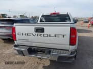 ✅ 2022 Chevrolet Colorado 2WD Work Truck • VIN: 1GCGSBEAXN1308607 • Лот: 41681296. Опубликован ранее на IAAI с пробегом 54 422 миль. Бесплатный доступ к архиву аукционных продаж из США и подробный отчёт об истории автомобиля на DreamBid. Изображение 17.