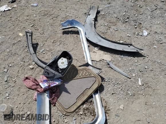 2005 Hyundai Tucson GLS с VIN KM8JN12D05U170995, выставлен на аукционе Copart как лот 71737294 с пробегом 181 098 миль миль и Списание • Salvage title. История ставок и продаж доступна на DreamBid. Изображение 13.