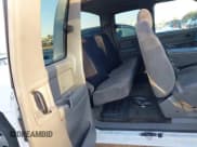 ✅ 2000 Chevrolet Silverado 1500 • VIN: 2GCEC19V4Y1290051 • Lot: 43547758. Listed on IAAI with 245,562 mi. Free auction sales archive from the USA and detailed vehicle history report at DreamBid. Image 8.