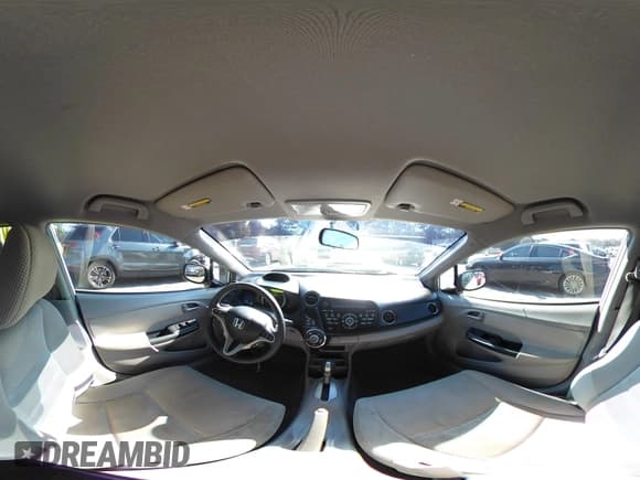 ✅ 2011 Honda Insight EX • VIN: JHMZE2H74BS004399 • Лот: 43653634. Опубликован ранее на IAAI с пробегом Не указан. Бесплатный доступ к архиву аукционных продаж из США и подробный отчёт об истории автомобиля на DreamBid. Изображение 18.