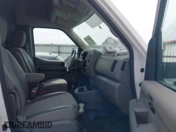 ✅ 2021 Nissan NV Cargo S • VIN: 1N6BF0LY8MN809146 • Lot: 42005532. Listed on IAAI with 31,869 mi. Free auction sales archive from the USA and detailed vehicle history report at DreamBid. Image 5.