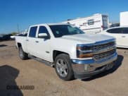 ✅ 2018 Chevrolet Silverado 1500 LT • VIN: 3GCPCREC6JG482791 • Lot: 43519455. Wystawiony na IAAI z przebiegiem 174 730 mil. Bezpłatny archiwum sprzedaży aukcyjnych z USA i szczegółowy raport historii pojazdu na DreamBid. Zdjęcie 1.