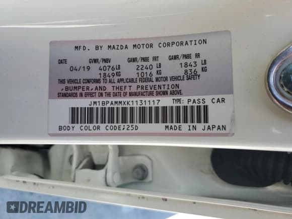 ✅ 2019 Mazda 3 Preferred • VIN: JM1BPAMMXK1131117 • Lot: 66583215. Listed on Copart with 53,152 mi. Free auction sales archive from the USA and detailed vehicle history report at DreamBid. Image 12.