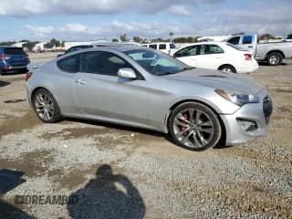 ✅ 2013 Hyundai Genesis Coupe Track • VIN: KMHHU6KJ9DU088332 • Lot: 43446265. Wystawiony na Copart z przebiegiem 194 513 mil. Bezpłatny archiwum sprzedaży aukcyjnych z USA i szczegółowy raport historii pojazdu na DreamBid. Zdjęcie 4.