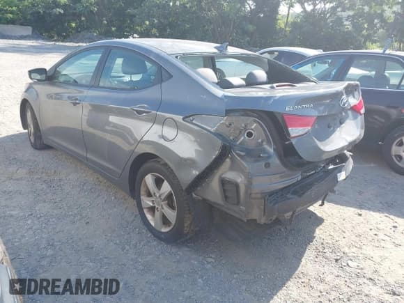 ✅ 2013 Hyundai Elantra GLS • VIN: 5NPDH4AE5DH217581 • Lot: 42629761. Listed on IAAI with 134,728 mi. Free auction sales archive from the USA and detailed vehicle history report at DreamBid. Image 3.