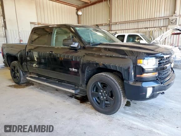 ✅ 2018 Chevrolet Silverado 1500 LT • VIN: 3GCUKREC3JG272784 • Лот: 83810915. Опубликован ранее на Copart с пробегом 234 034 миль. Бесплатный доступ к архиву аукционных продаж из США и подробный отчёт об истории автомобиля на DreamBid. Изображение 4.