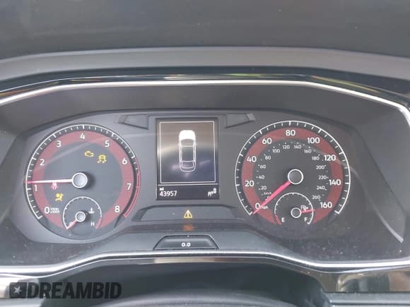 ✅ 2020 Volkswagen Jetta S • VIN: 3VWN57BU8LM044407 • Lot: 43205185. Wystawiony na IAAI z przebiegiem 43 957 mil. Bezpłatny archiwum sprzedaży aukcyjnych z USA i szczegółowy raport historii pojazdu na DreamBid. Zdjęcie 7.