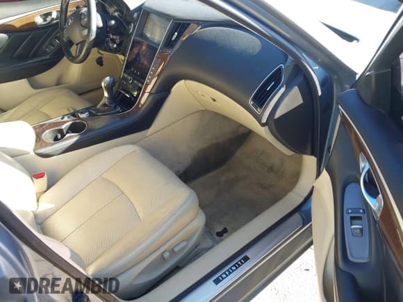 ✅ 2014 Infiniti Q50 Premium • VIN: JN1BV7AP5EM677837 • Лот: 43775098. Опубликован ранее на IAAI с пробегом 204 467 миль. Бесплатный доступ к архиву аукционных продаж из США и подробный отчёт об истории автомобиля на DreamBid. Изображение 5.