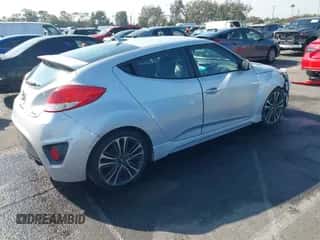2016 Hyundai Veloster Turbo with VIN KMHTC6AE2GU263249, listed as a IAAI auction lot 43529629 with 73,489 mi miles and . Bid and sale history available at DreamBid. Image 4.