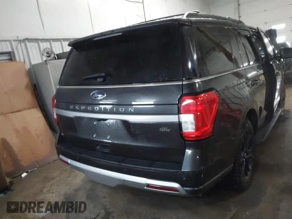 ✅ 2024 Ford Expedition XLT • VIN: 1FMJU1J89REA03381 • Лот: 41598607. Опубликован ранее на IAAI с пробегом 25 123 миль. Бесплатный доступ к архиву аукционных продаж из США и подробный отчёт об истории автомобиля на DreamBid. Изображение 16.