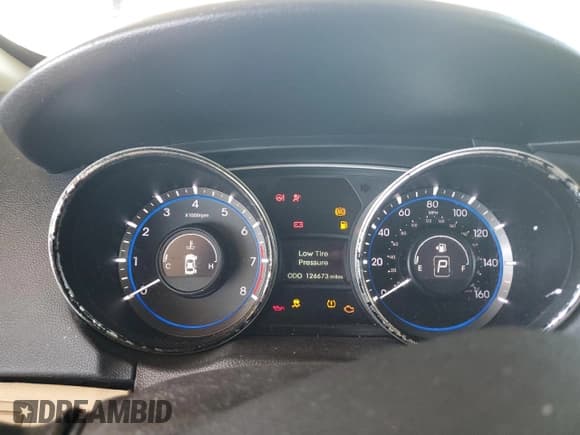 ✅ 2014 Hyundai Sonata GLS • VIN: 5NPEB4AC2EH904474 • Lot: 59893454. Listed on Copart with 126,673 mi. Free auction sales archive from the USA and detailed vehicle history report at DreamBid. Image 9.