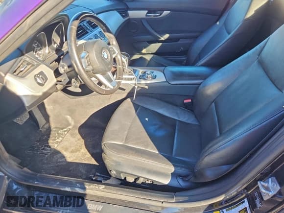 ✅ 2012 BMW Z4 sDrive28i • VIN: WBALL5C51CE716709 • Lot: 94324675. Listed on Copart with 127,953 mi. Free auction sales archive from the USA and detailed vehicle history report at DreamBid. Image 7.