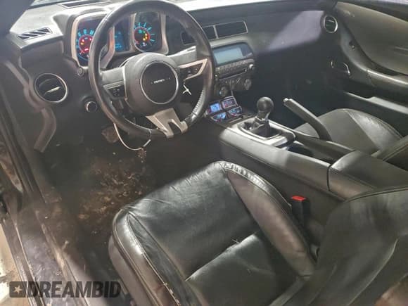 ✅ 2011 Chevrolet Camaro 2LT • VIN: 2G1FG1ED4B9129903 • Lot: 96139155. Wystawiony na Copart z przebiegiem 101 335 mil. Bezpłatny archiwum sprzedaży aukcyjnych z USA i szczegółowy raport historii pojazdu na DreamBid. Zdjęcie 8.