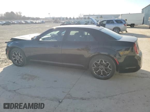 ✅ 2016 Chrysler 300 S • VIN: 2C3CCAGG7GH157273 • Lot: 91493435. Listed on Copart with 79,735 mi. Free auction sales archive from the USA and detailed vehicle history report at DreamBid. Image 2.