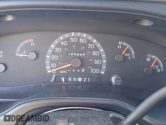 ✅ 2002 Ford Econoline Passenger XL • VIN: 1FBSS31L72HB19752 • Lot: 43644836. Listed on IAAI with 125,900 mi. Free auction sales archive from the USA and detailed vehicle history report at DreamBid. Image 7.