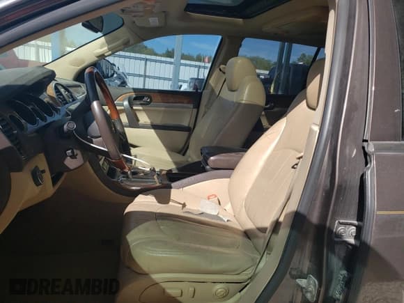 ✅ 2008 Buick Enclave CXL • VIN: 5GAEV23718J226387 • Лот: 86790295. Опубликован ранее на Copart с пробегом Не указан. Бесплатный доступ к архиву аукционных продаж из США и подробный отчёт об истории автомобиля на DreamBid. Изображение 7.