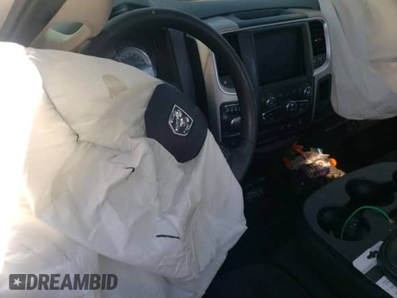 2019 Ram 1500 Warlock z VIN 1C6RR7GT7KS732369, wystawiony jako Copart lot #81323085 z przebiegiem 136 776 mil mil oraz Szkoda całkowita • Salvage title. Historia ofert i sprzedaży dostępna na DreamBid. Obrazek 8.