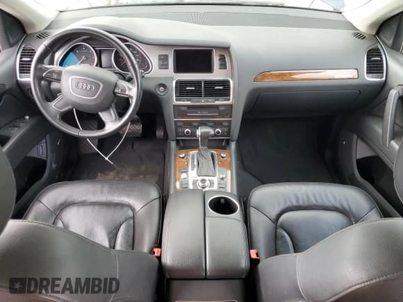 ✅ 2014 Audi Q7 Premium Plus • VIN: WA1LMAFE2ED001770 • Lot: 71535075. Listed on Copart with 123,703 mi. Free auction sales archive from the USA and detailed vehicle history report at DreamBid. Image 8.