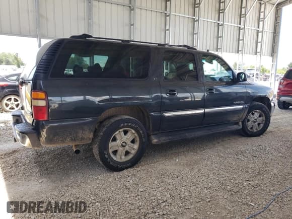 ✅ 2003 GMC Yukon XL SLT • VIN: 3GKFK16Z53G108005 • Lot: 63842575. Listed on Copart with 247,638 mi. Free auction sales archive from the USA and detailed vehicle history report at DreamBid. Image 3.